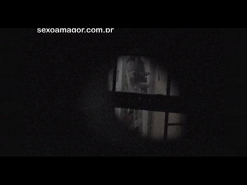 ❤️ Si Blondie sekretong nakuhaan og video sa usa ka voyeur sa kasilinganan nga gitago sa luyo sa mga haw-ang nga tisa Porno sa amon ❤